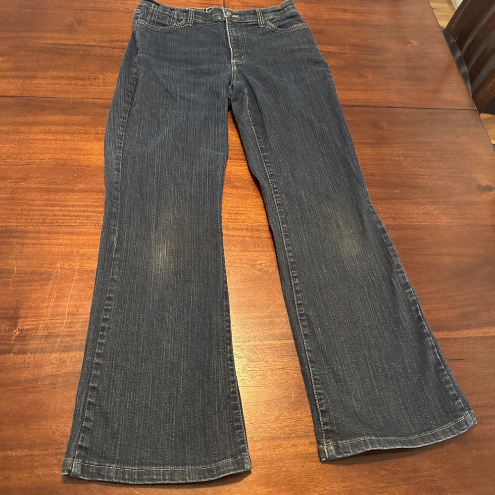 NYDJ Premium Denim Womens Jeans Size 8 Straight‎ Leg Stretch Made USA